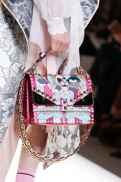 Look 58